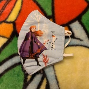 Frozen themed face mask